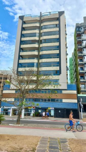 Excelente 3 quartos com suite, Wi-Fi, na Beira Mar em localização privilegiada